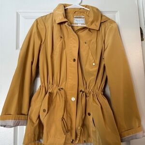 Women's Hooded Rain Jacket
